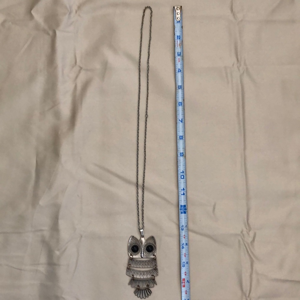 Metal owl necklace